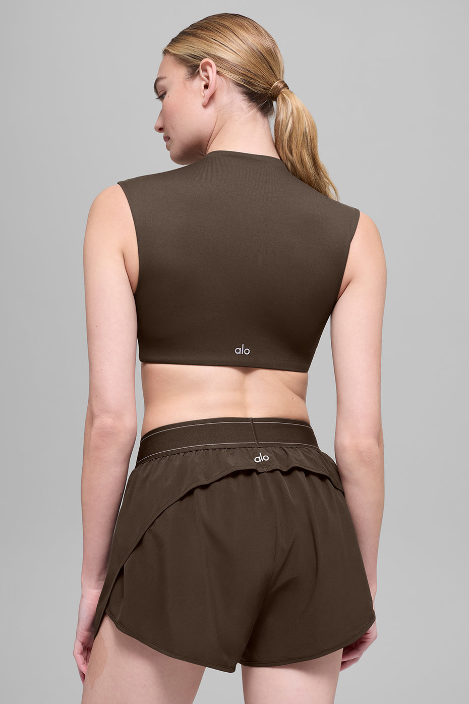 ALO Softsculpt Capped Out Short Sleeve - Espresso